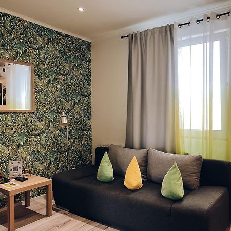 Neuwertiges Apartment Mit Kostenlose Privatparkplatz Auch Fuer Transporter Geeignet R1 Freiberg am Neckar Eksteriør billede