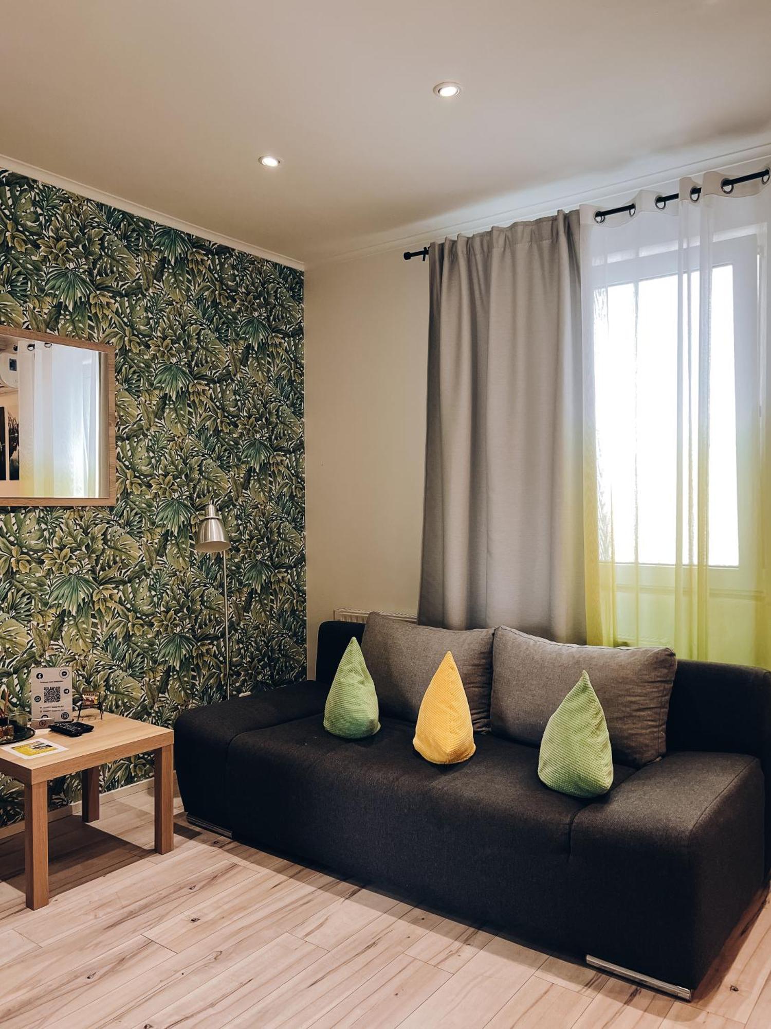 Neuwertiges Apartment Mit Kostenlose Privatparkplatz Auch Fuer Transporter Geeignet R1 Freiberg am Neckar Eksteriør billede